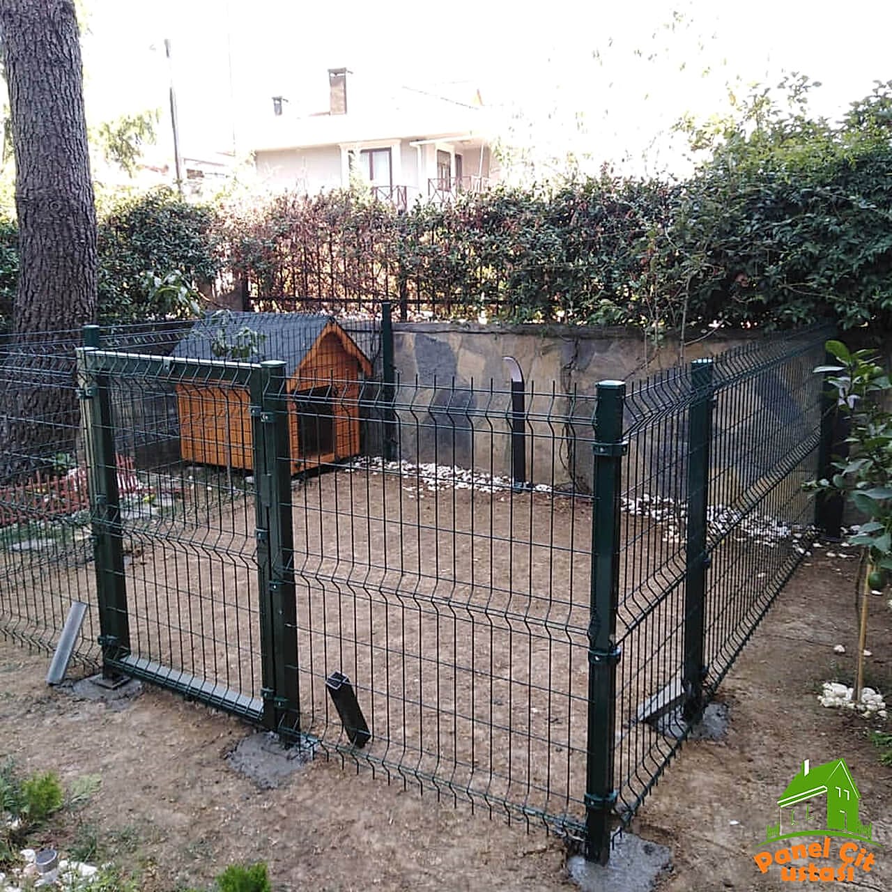 panel köpek çiti